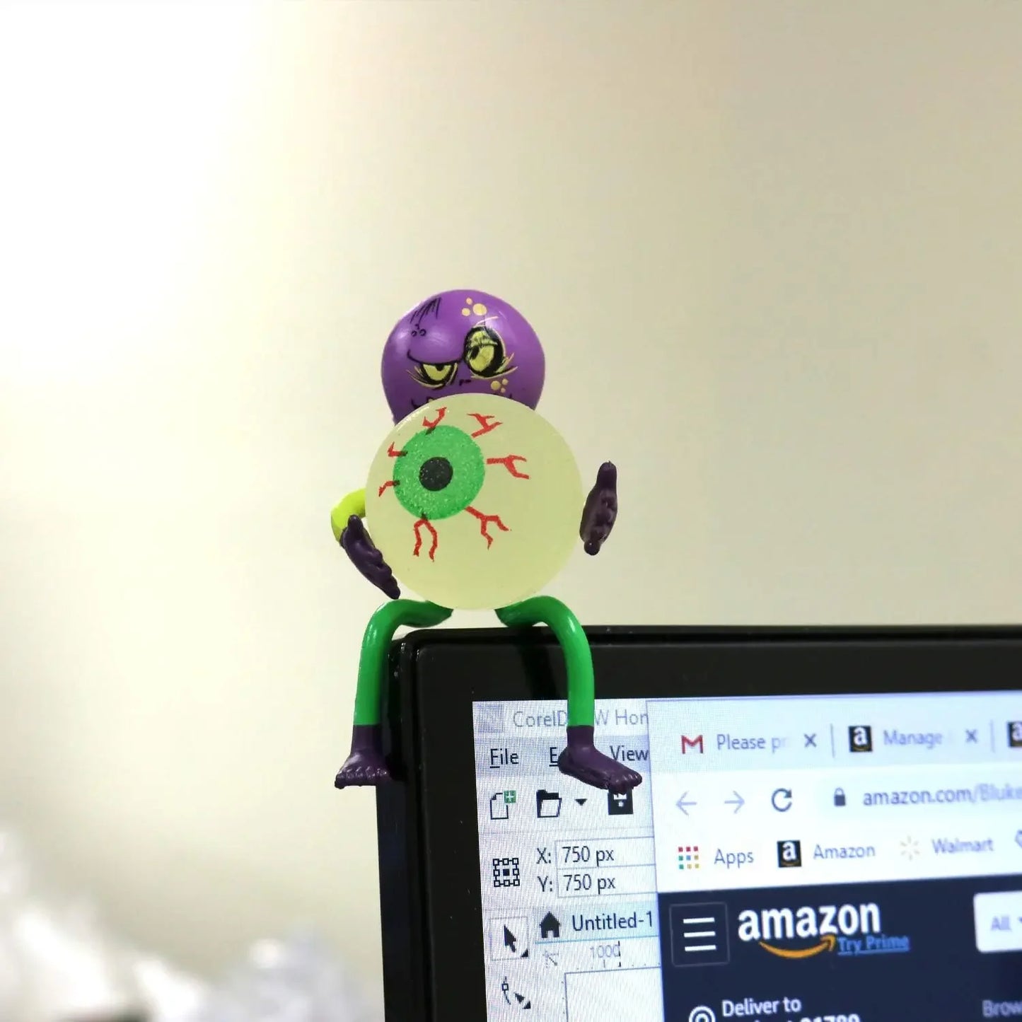 Glow-in-the-Dark Eyeball Bouncy Balls 32MM Halloween Scary Toys (5/10/20pcs)