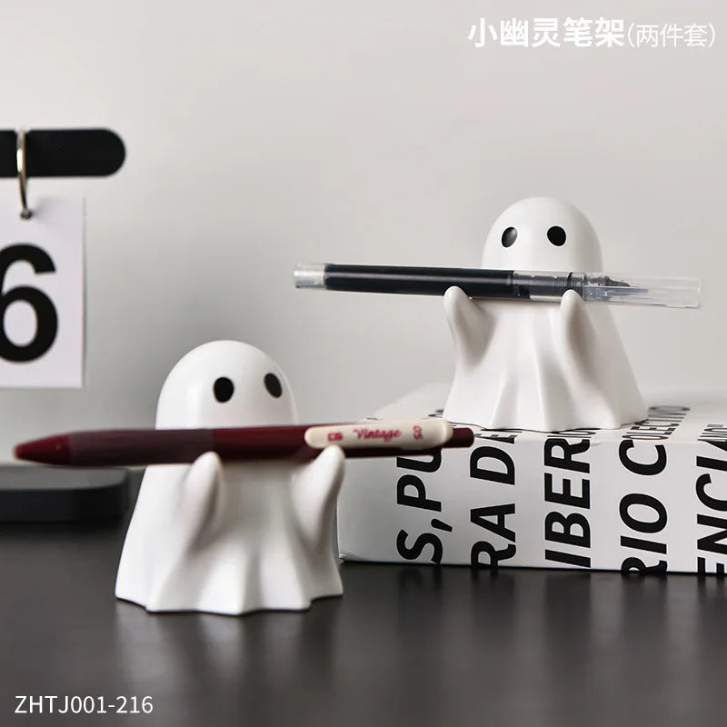 Halloween Cute Ghost Ornament Creative Desktop Decoration & Pen Holder
